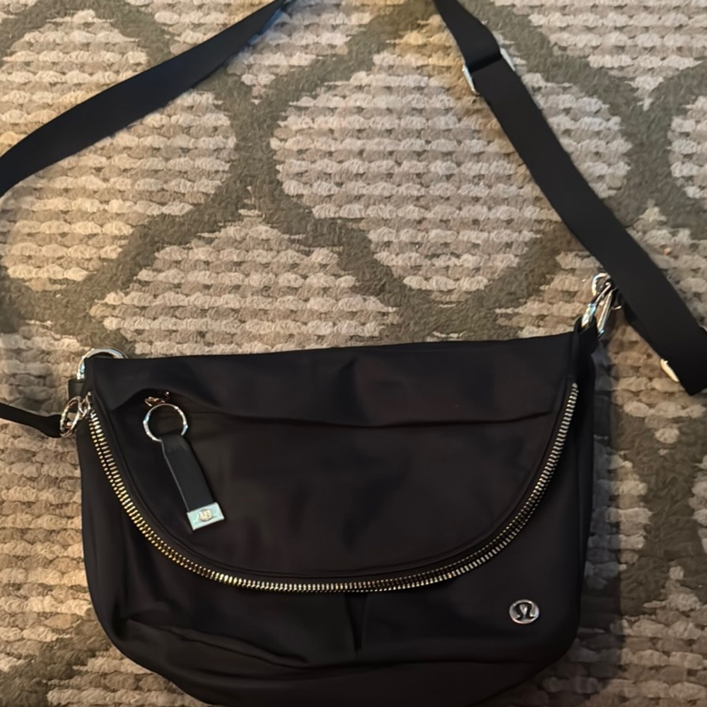 Lululemon Athletica Black Crossbody Bag with Adjustable Strap